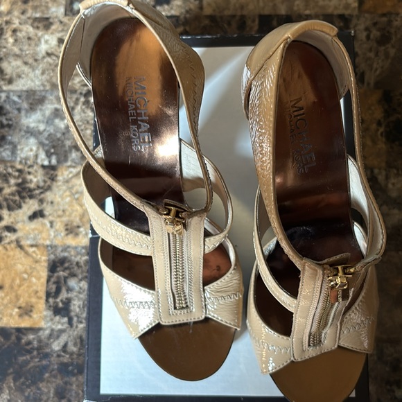 Michael Kors open to heel - Picture 6 of 6